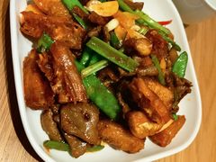 -顺风汤馆·广府粤菜(江宸天街店)
