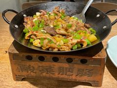 -聚鑫朋酸菜肥肠(文艺路口店)