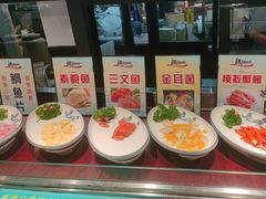 -遇上西雅图多融合海鲜自助餐厅(中房金谊广场店)
