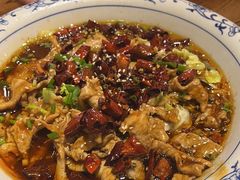-东来菜馆•手抓海鲜家常菜•海鲜锅贴(鸽子窝店)