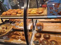 -巴黎贝甜(大宁国际商业广场店)