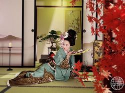 点击看大图 -持熹光年写真体验馆