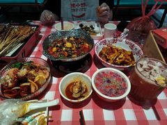 -辣小鲜·南昌大排档(船山路店)