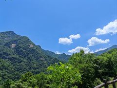 -秦岭终南山世界地质公园翠华山景区