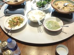 -钟掌勺忘不了地道湘菜(新天地假日广场店)