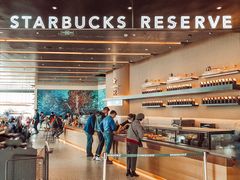 -星巴克臻选(上海合生汇1F店)