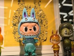 -泡泡玛特POPMART(侨福芳草地店)