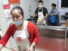 -薛记襄阳香辣牛肉面(平安路店)