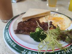 -明记港式烧腊茶餐厅(下沙店)