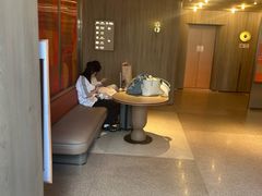 -桔子酒店(上海西藏北路地铁站店)