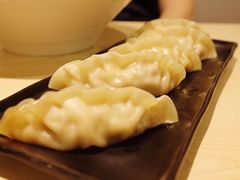 -汤去三面
