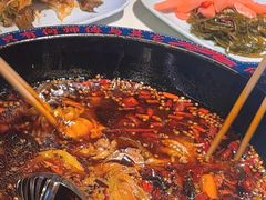 -何师傅美蛙鱼头(汉街店)