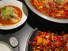 -麻六记(凤凰汇店)