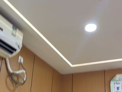-叶伟胡辣壳面(两路口店)