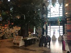 -钟书阁(松江泰晤士小镇店)