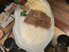 -左庭右院鲜牛肉火锅(新梅广场店)