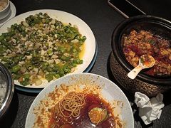 -万重锦·人文川菜馆(骡马市店)