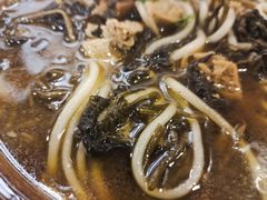 -东口码头·烧鸽子·鱼头泡饼·地方菜(金鹰悦城店)