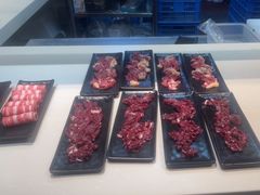 -牛里牛气· 榴莲海鲜鲜牛肉自助火锅·烤肉(横岗店)