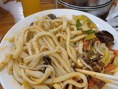 -王菊美食街·王菊面馆(总店)