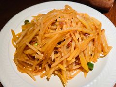 -肆海小川菜酒馆Wine Bistro (青年路店)