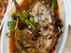 -小海豚•老字号海鲜餐厅(天涯店)