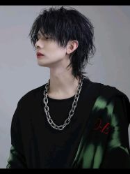 -一家只做男发烫染的店