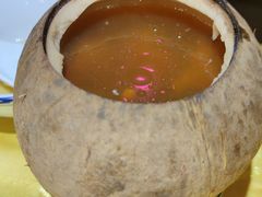 椰子炖竹丝鸡-老廣食堂(区庄店)