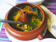 汽锅鸡-88号小吃店·经典云南菜·地道纳西美食