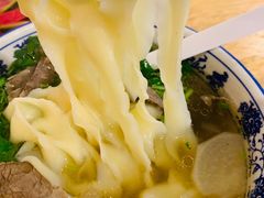 -嘻小北·兰州清汤牛肉面(太平洋森活天地店)