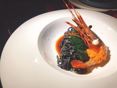海胆墨鱼汁意面-wann lounge 低温慢煮牛排·清吧