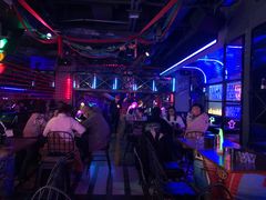 -UP嘻哈酒吧(粉巢店)