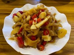 萝卜皮-冶建镜子·老南昌大排档·江西虾王(总店)