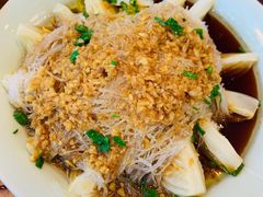 蒜蓉粉丝娃娃菜-红樱桃·欢乐餐厅(太原里店)