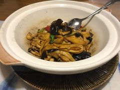 啫啫鲜菌煲-禧和源养生素食茶馆
