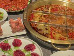 特色郡花-长嘉·河图火锅(长嘉汇江景旗舰店)