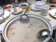 -煲大王猪肚鸡·椰子鸡火锅(红谷滩万达店)