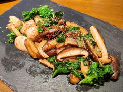 香草盐薰雨衣甘蓝什菇菌-十二舍·湯物素煮(江泰潤政店)