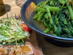 -马来西亚肉骨茶汤·招牌螃蟹·烧鸡·呷喱吧吧(海上世界店)