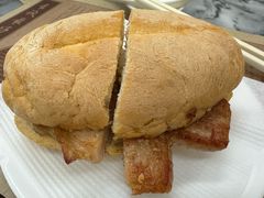 猪扒包-黄枝记(议事亭前地店)