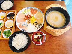 -桥香园云南过桥米线(红龙井店)