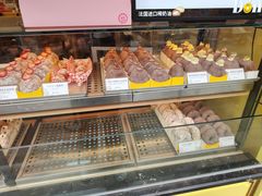 -85度C(生甜甜圈研究工坊·上海局门店)