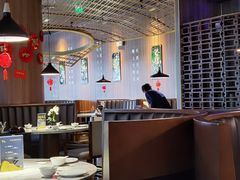 大堂-钟菜·粤菜点心·宴请(海上世界·汇港二期店)