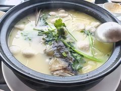 招牌鱼头煲-品渔味湖鲜馆(拈花湾店)