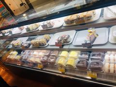面包甜点陈列柜-新侨三宝乐面包店(崇文门店)