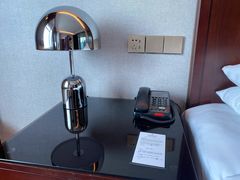 -上海龙之梦万丽酒店