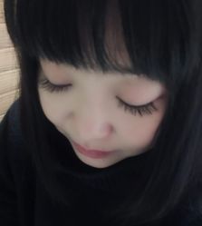 -爱美睫美甲会馆