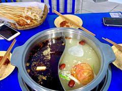 -马路边边·成都串串(翠柏路店)
