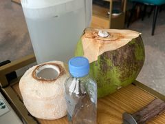 -三个椰子·现砍椰子鸡(金源CBD店)