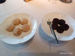 -蘇锦宴·淮扬菜烤鸭·小院(三元桥霄云路店)